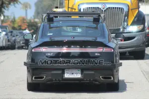 Faraday Future (foto spia del muletto)