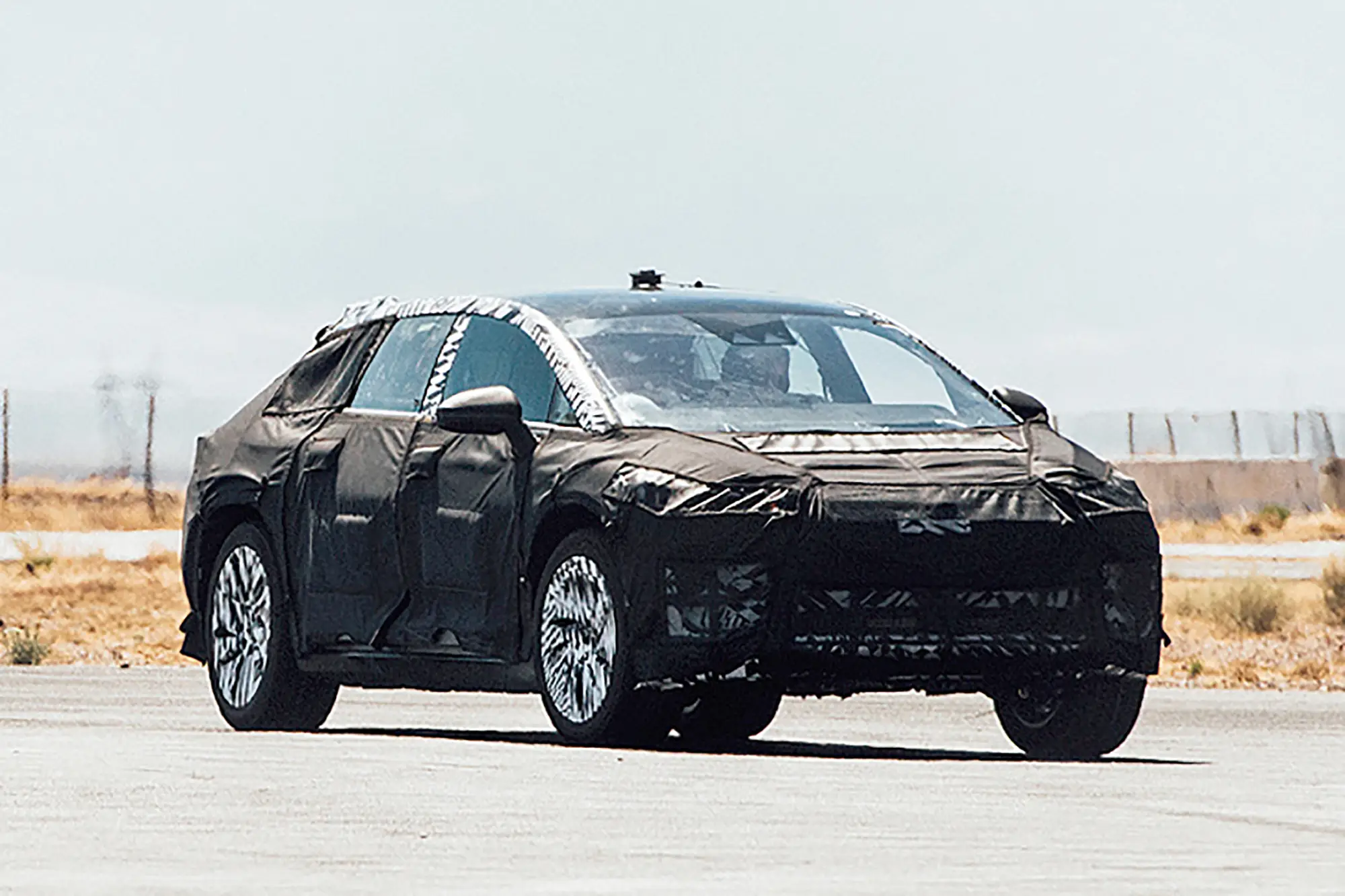 Faraday Future muletto Crossover foto spia 20 settembre 2016 - 2