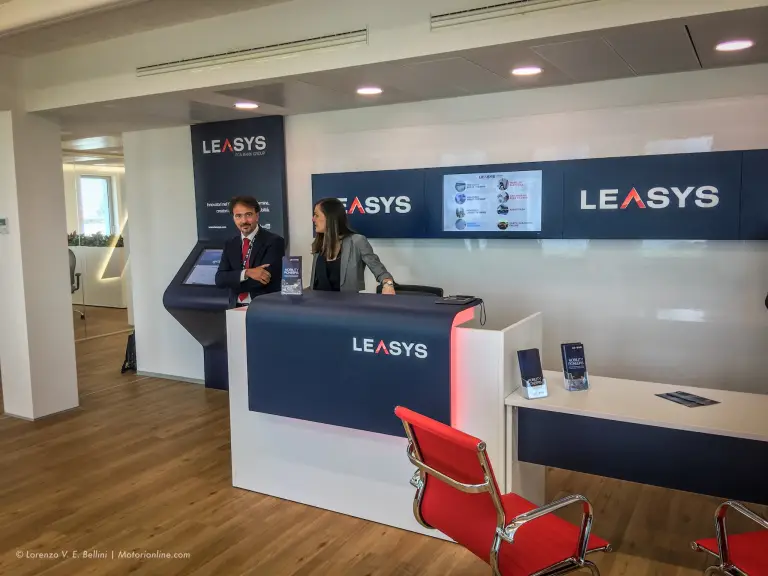FCA Bank Noleggio - Leasys Mobility Store - 2