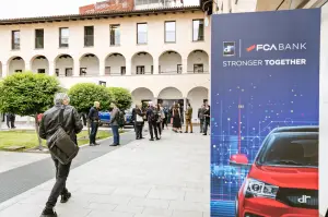 FCA Bank partnership DR Automobiles