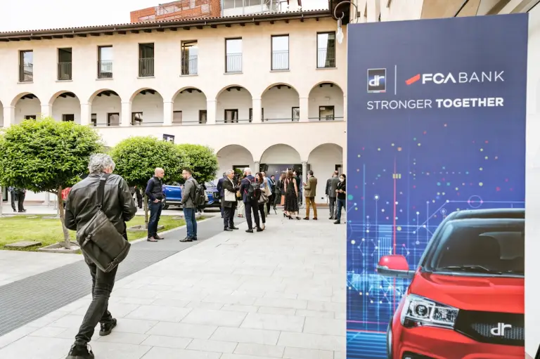 FCA Bank partnership DR Automobiles - 6