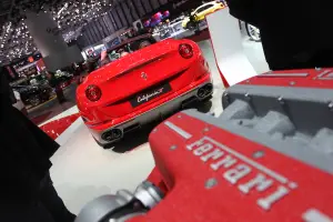 Ferrar California T - Salone di Ginevra 2016 - 7