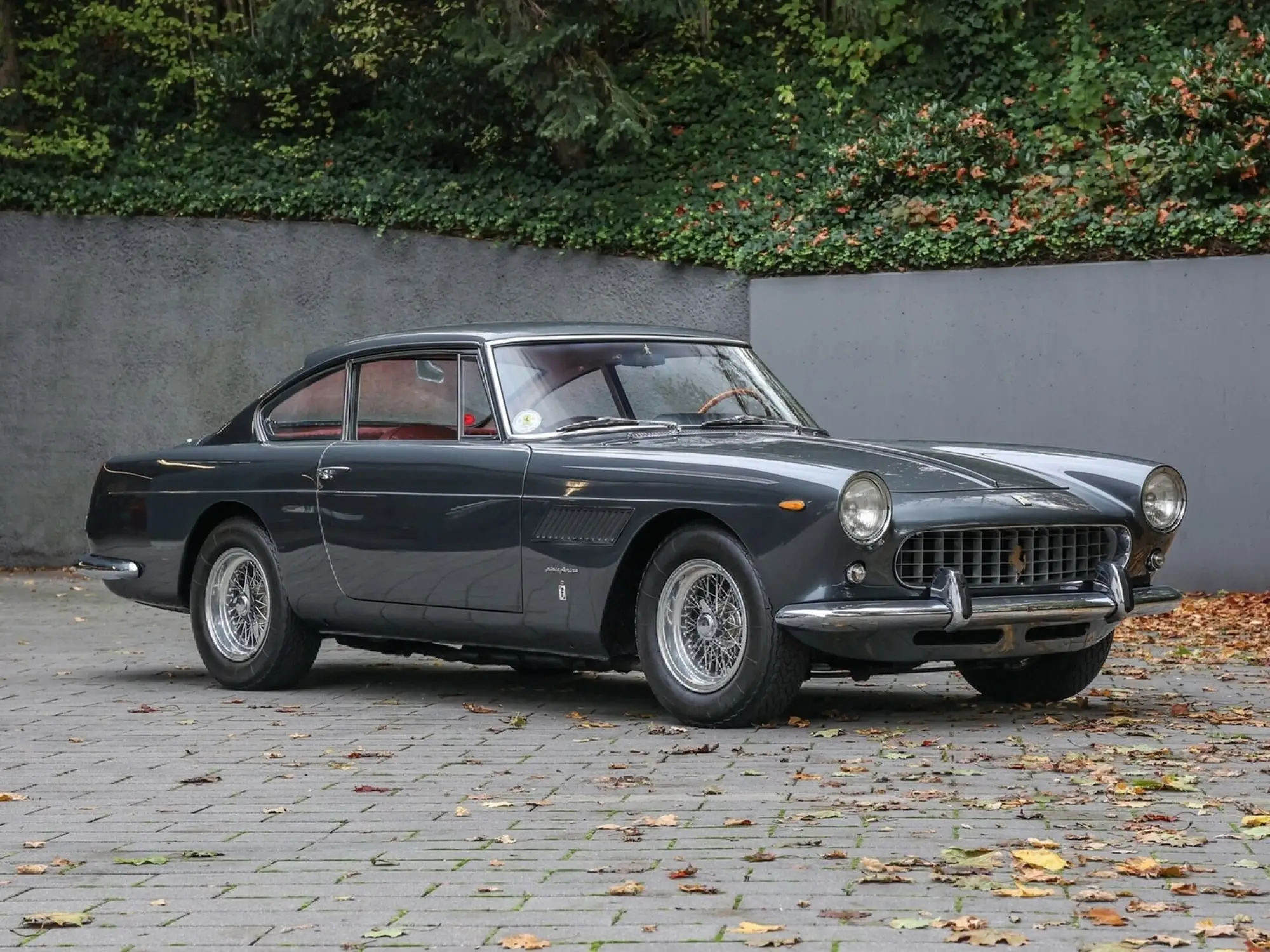 Ferrari 250 GTE Series II 1962 asta - Foto - 12