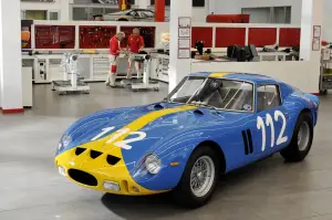 Ferrari 250 GTO - la lady blu - 9