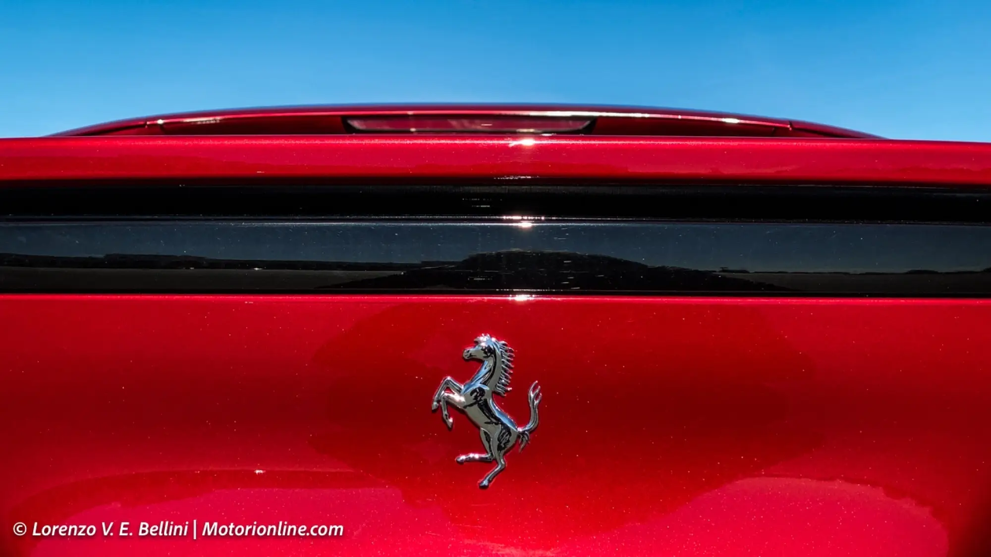 Ferrari 296 GTB - Prova su strada e su pista - 29