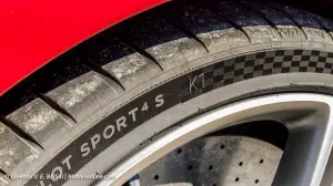 Ferrari 296 GTB - Prova su strada e su pista - 48