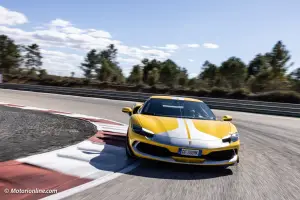 Ferrari 296 GTB - Prova su strada e su pista - 84