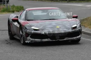 Ferrari 296 GTB ultimi prototipi