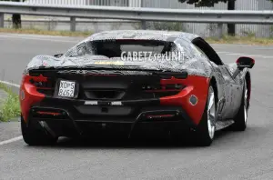 Ferrari 296 GTB ultimi prototipi