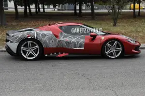 Ferrari 296 GTB ultimi prototipi