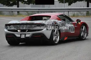Ferrari 296 GTB ultimi prototipi