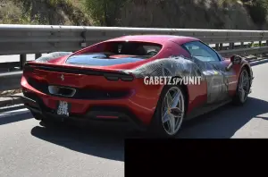 Ferrari 296 GTB ultimi prototipi