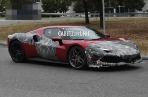 Ferrari 296 GTB ultimi prototipi