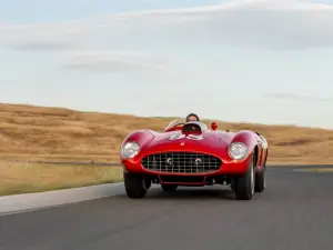 Ferrari 410 Sport Spider 1955 asta - Foto
