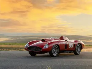 Ferrari 410 Sport Spider 1955 asta - Foto