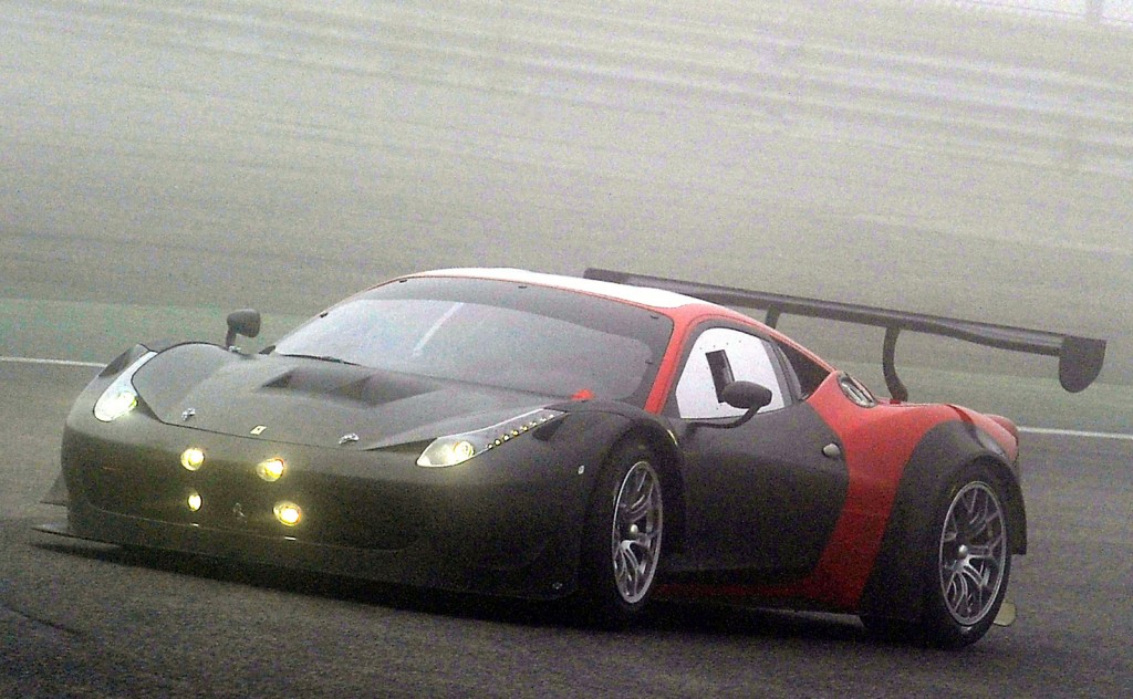 Ferrari 458 GT3 2013, foto spia