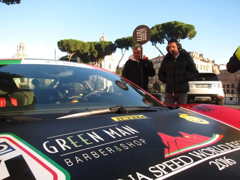 Ferrari 458 Italia e Fabio Barone - pit-stop per Amatrice - 14