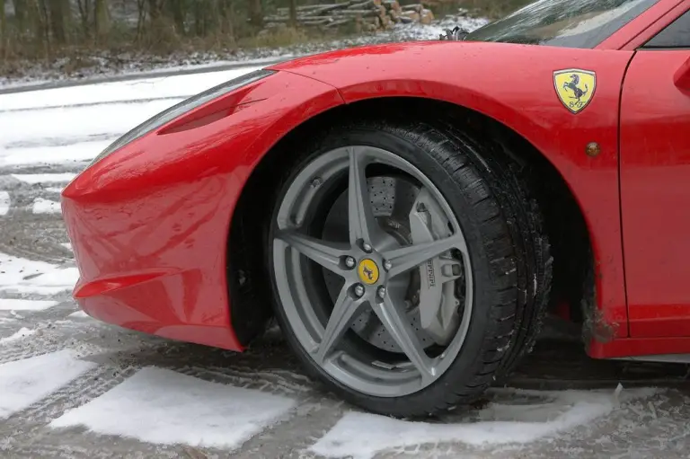 Ferrari 458 Italia: foto live - 2