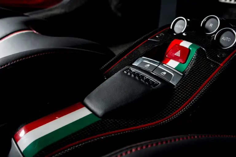 Ferrari 458 Italia - Livrea anni 70 Niki Lauda - 4