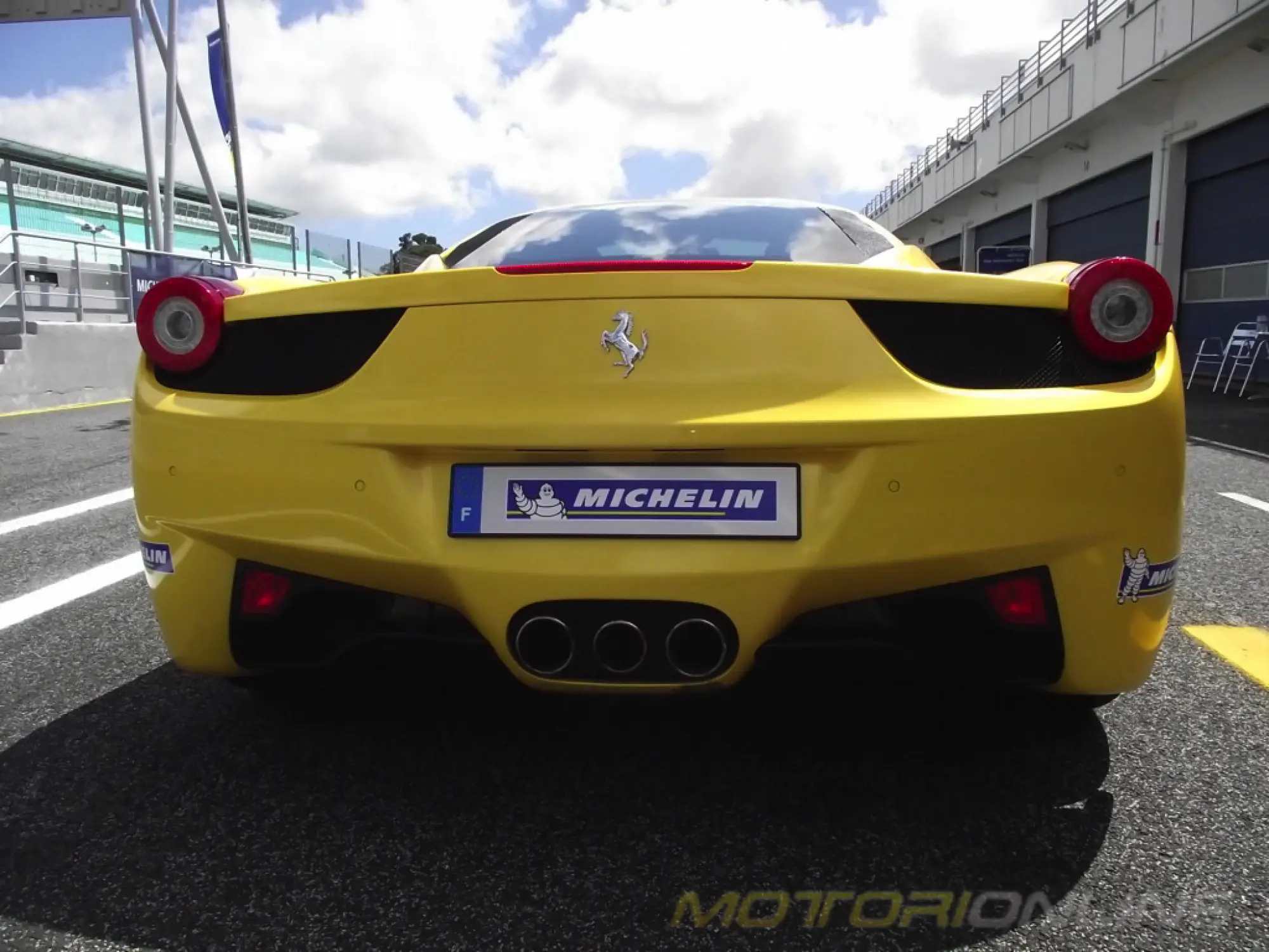 Ferrari 458 Italia - Prova su strada - 8