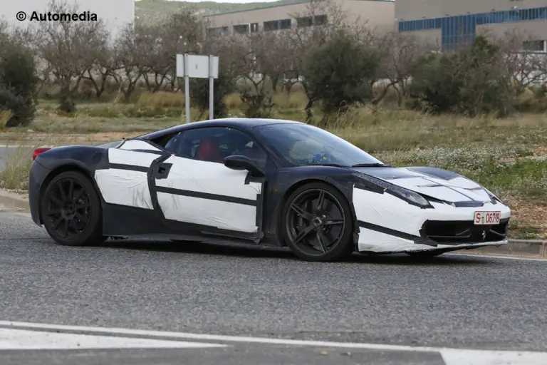 Ferrari 458 M - Foto spia 11-12-2014 - 3