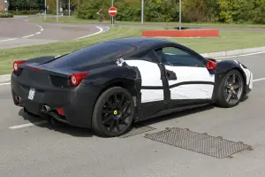 Ferrari 458 M - foto spia - 5