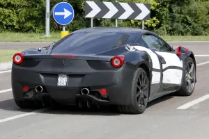 Ferrari 458 M - foto spia