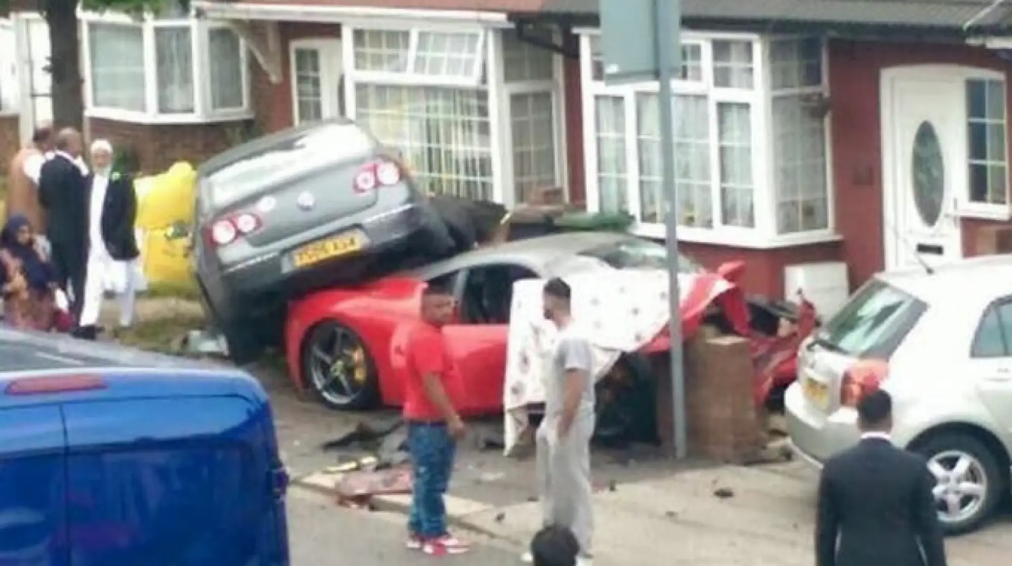 Ferrari 458 MY 2014 - Incidente Luton - 3