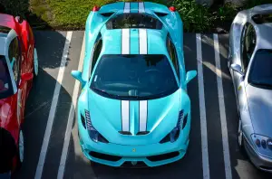 Ferrari 458 Speciale Tiffany Blue