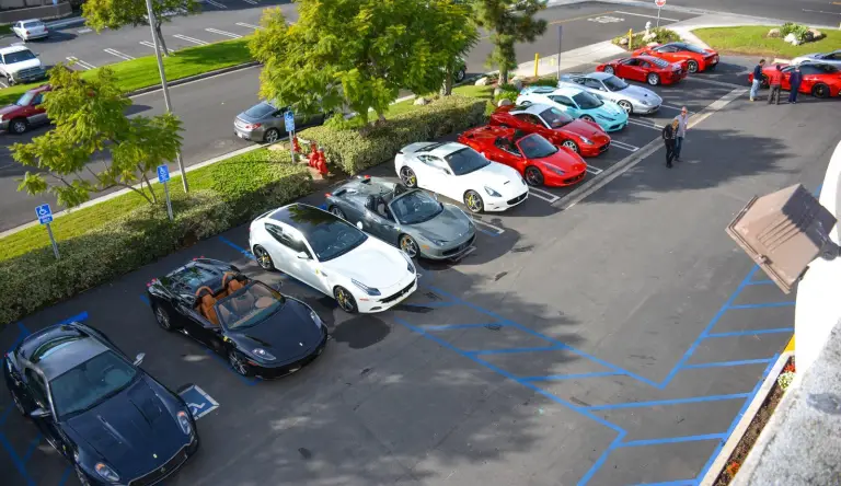 Ferrari 458 Speciale Tiffany Blue - 3