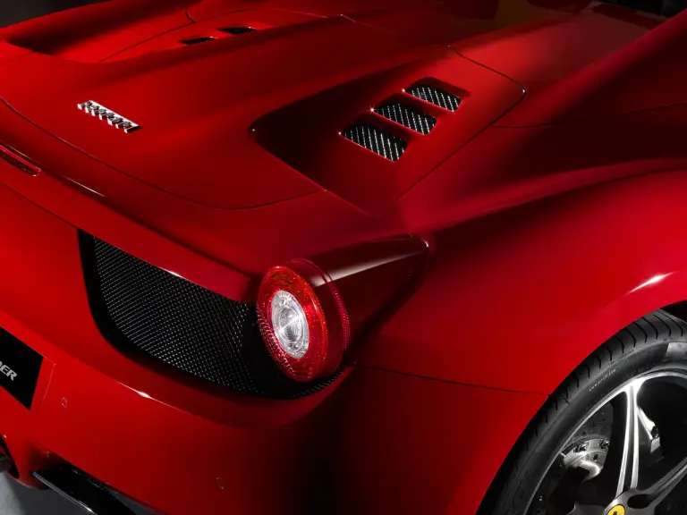 Ferrari 458 Spider - 5