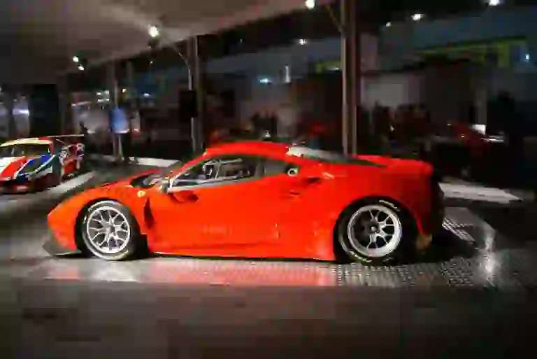 Ferrari 488 GT3 - 10