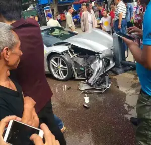 Ferrari 488 GTB - incidente a Lijiang (Cina) - 5