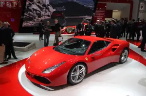 Ferrari 488 GTB - Salone di Ginevra 2015 - 3