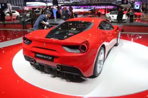 Ferrari 488 GTB - Salone di Ginevra 2015 - 16