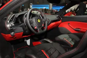 Ferrari 488 GTB - Salone di Ginevra 2015 - 19