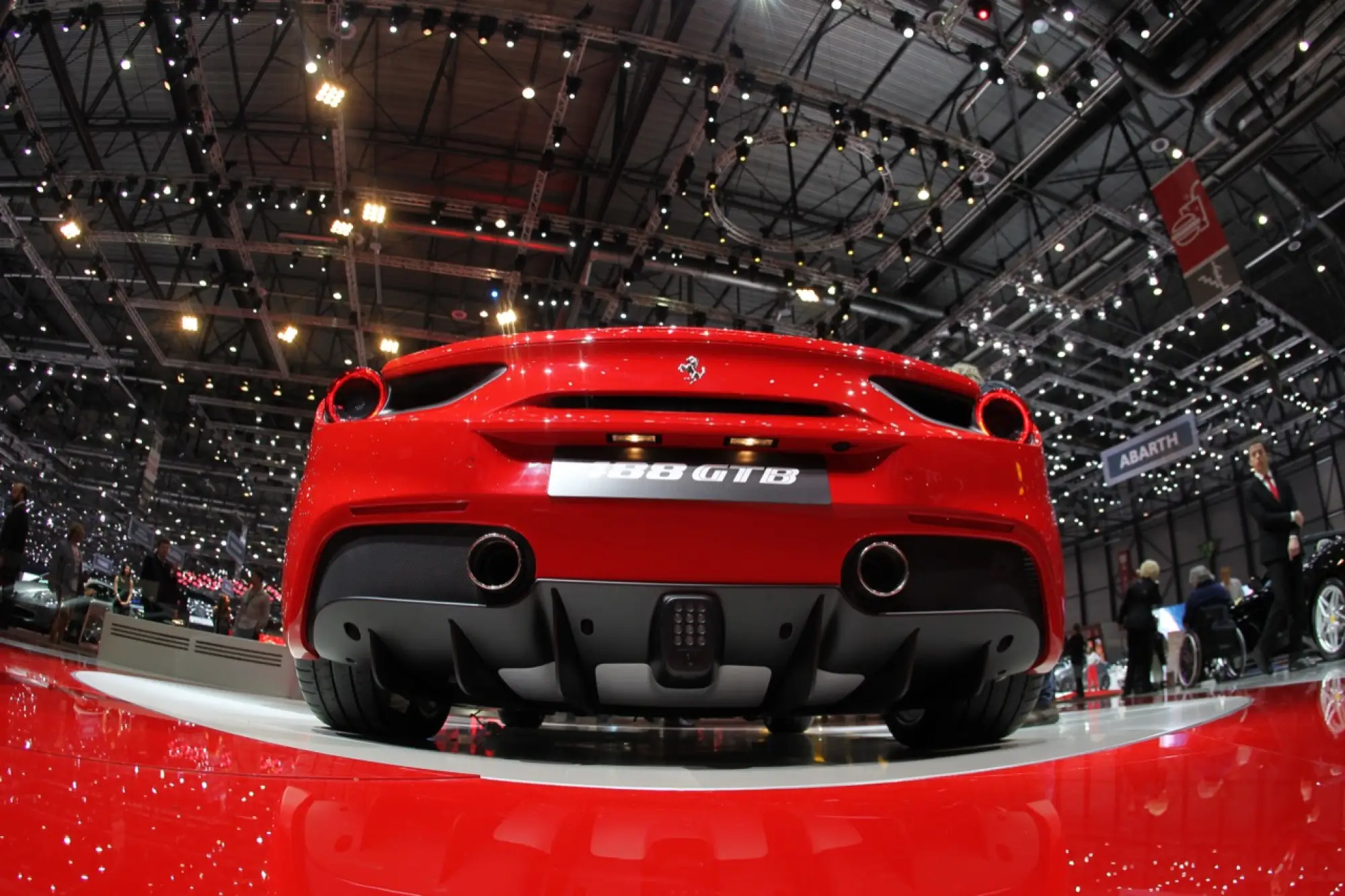 Ferrari 488 GTB - Salone di Ginevra 2015 - 21