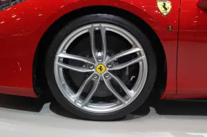 Ferrari 488 GTB - Salone di Ginevra 2015 - 22