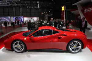 Ferrari 488 GTB - Salone di Ginevra 2015 - 23