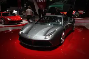 Ferrari 488 GTB - Salone di Ginevra 2015 - 38