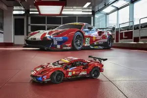 Ferrari 488 GTE AF Corse 51 - Lego Technic