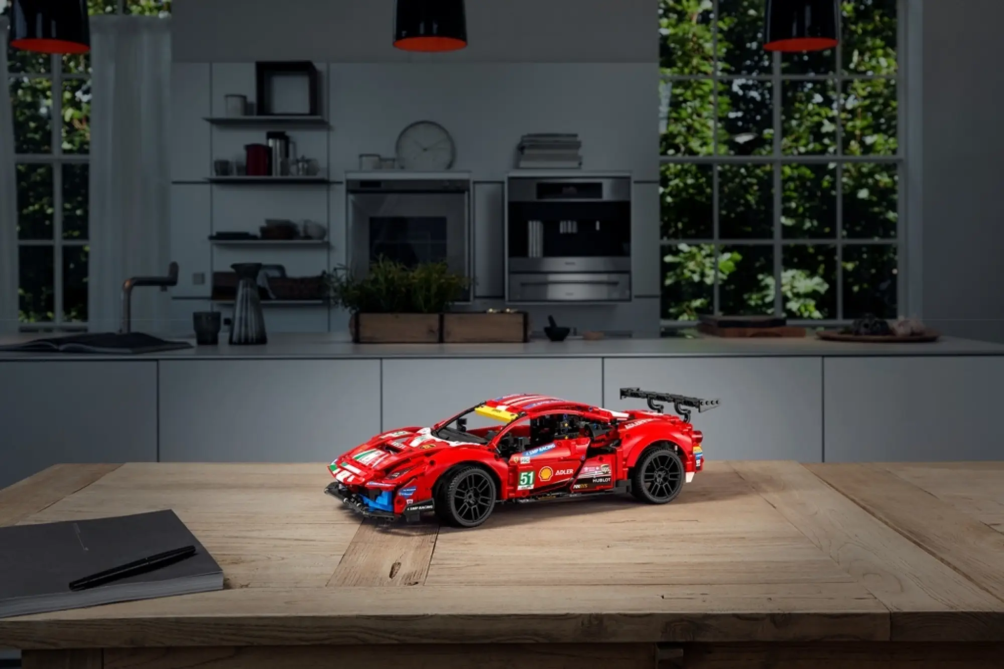 Ferrari 488 GTE AF Corse 51 - Lego Technic - 5