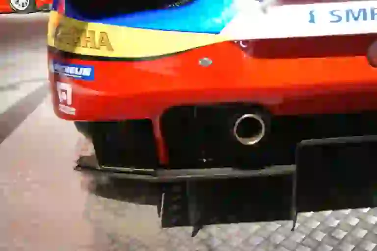Ferrari 488 GTE - 10
