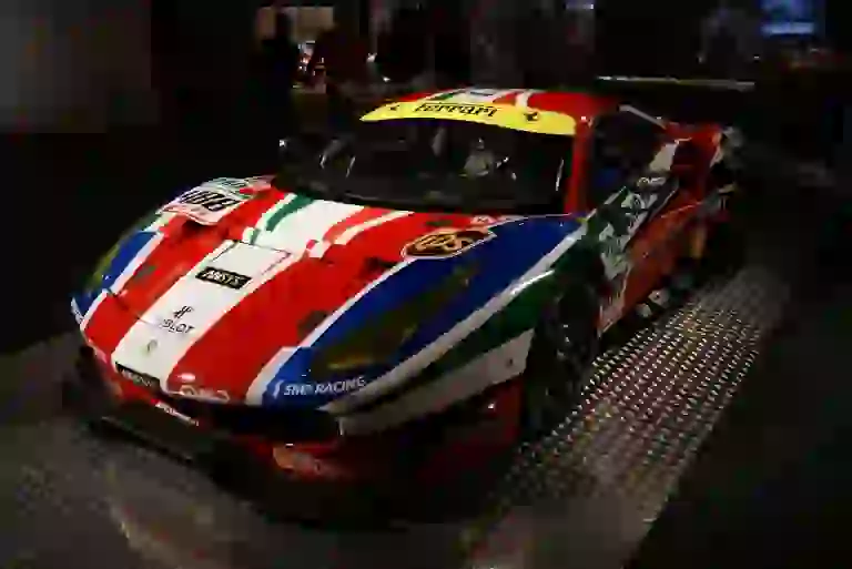 Ferrari 488 GTE - 20