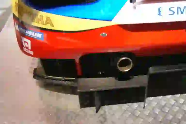 Ferrari 488 GTE - 9