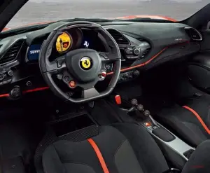 Ferrari 488 Pista - Foto leaked - 2