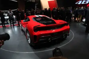 Ferrari 488 Pista (live) - Salone di Ginevra 2018
