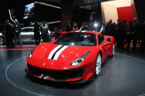 Ferrari 488 Pista (live) - Salone di Ginevra 2018