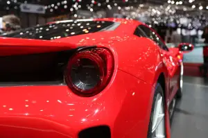 Ferrari 488 Pista (live) - Salone di Ginevra 2018