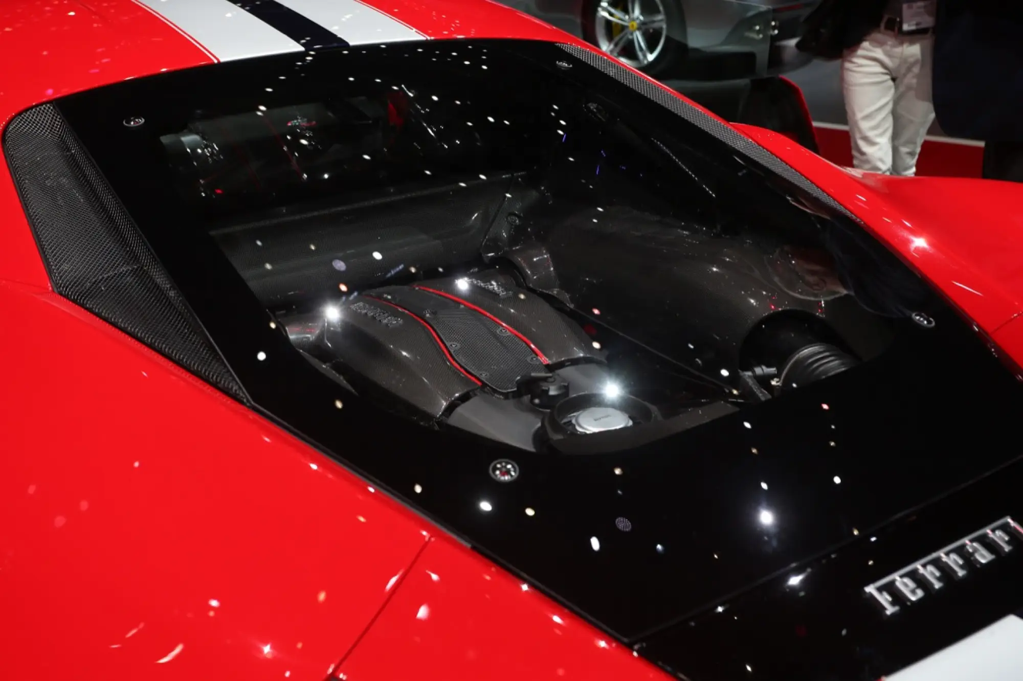Ferrari 488 Pista (live) - Salone di Ginevra 2018 - 34